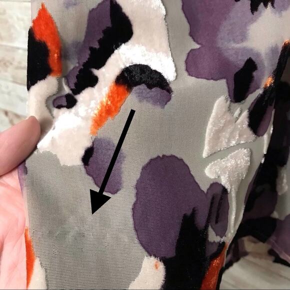 CAbi Radiant Dress Cream Velvet Burnout Floral Autumnal Sleeveless Work Size XS - Picture 6 of 9